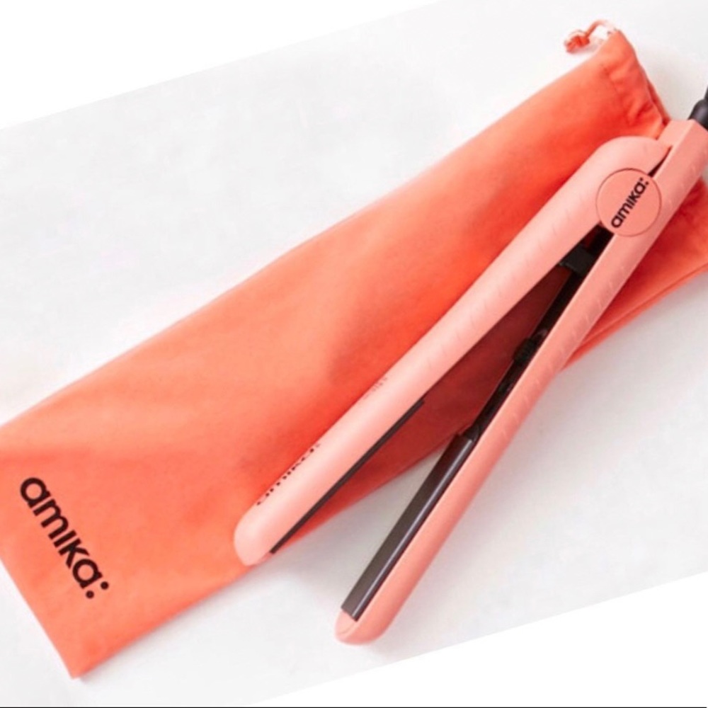 Amika 1.25' strand perfect ceramic styler